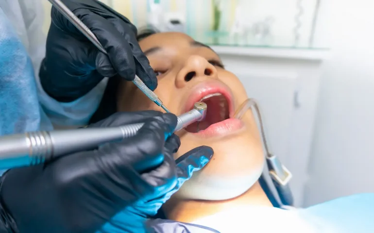 lafayett-zapata-montero-loBRFqXm1QA-unsplash